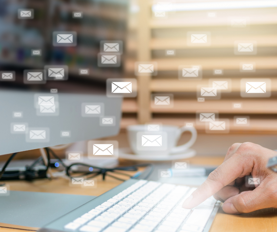 Infographic: Managing Email Overload